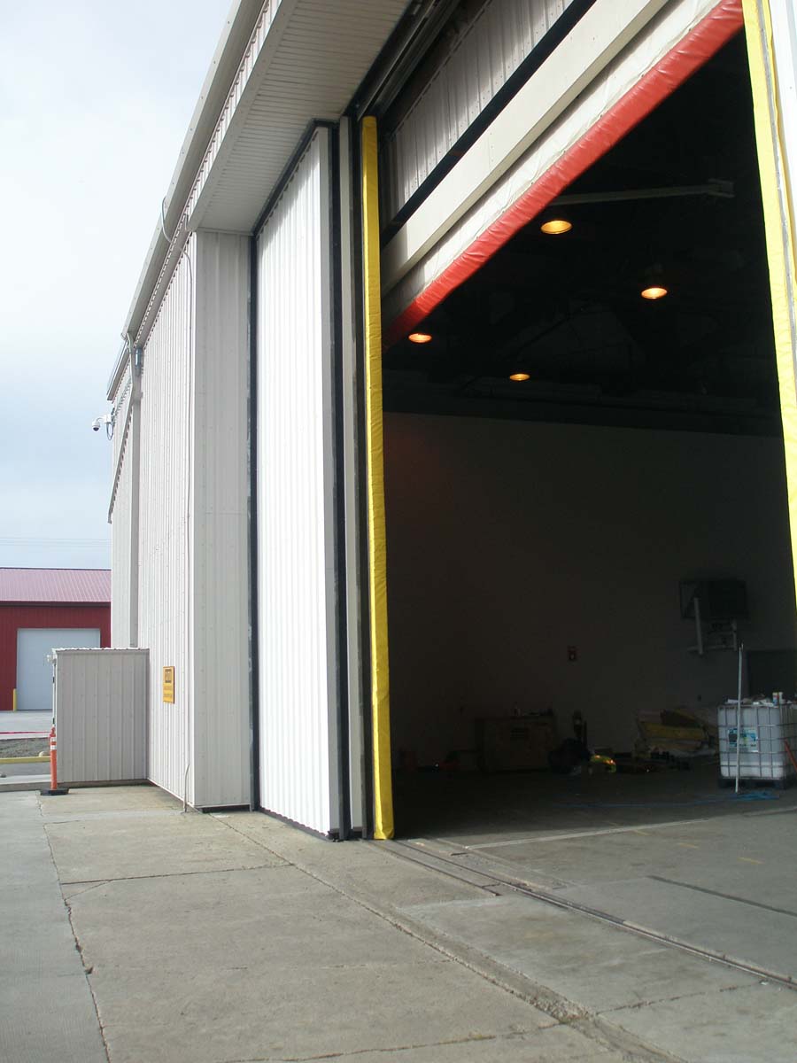 Fort Greely - Bi-Parting Door System