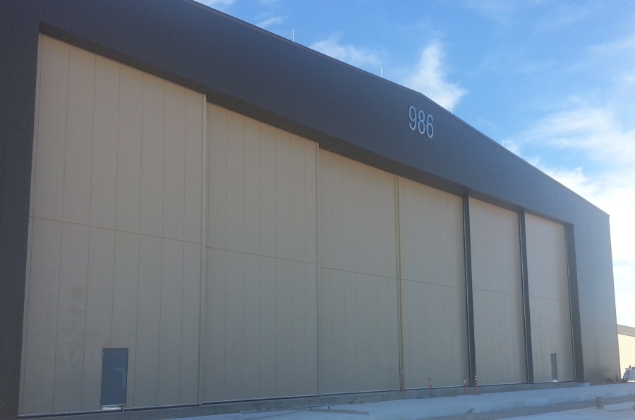 H/MC-130 Maintenance Hangar - Bi-Parting Door System