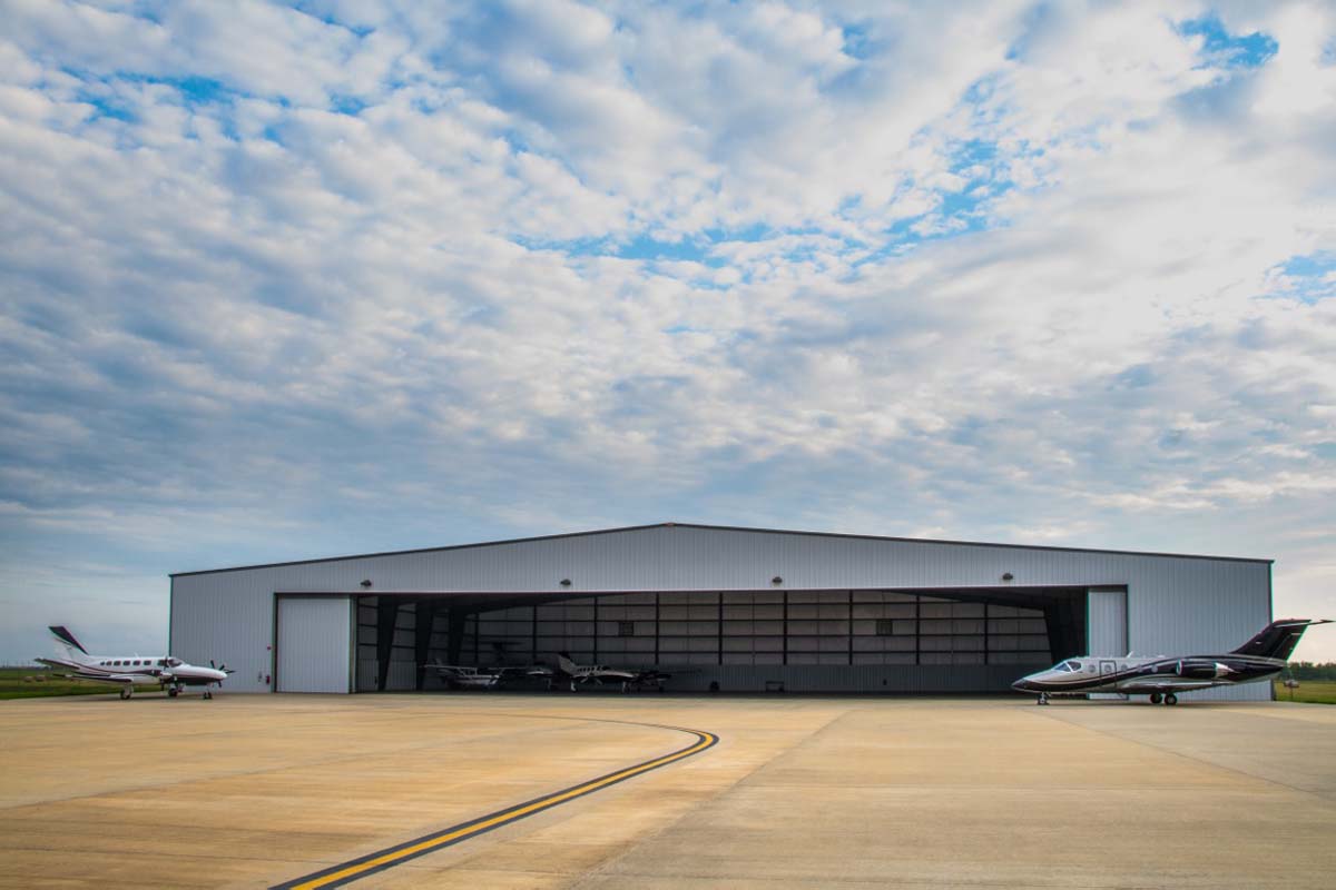 Henriksen Jet Center - Norco Door Systems