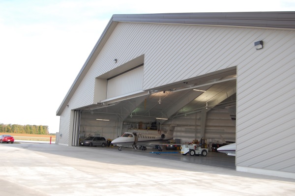 Kohler Hangar - Bi-Parting Door System