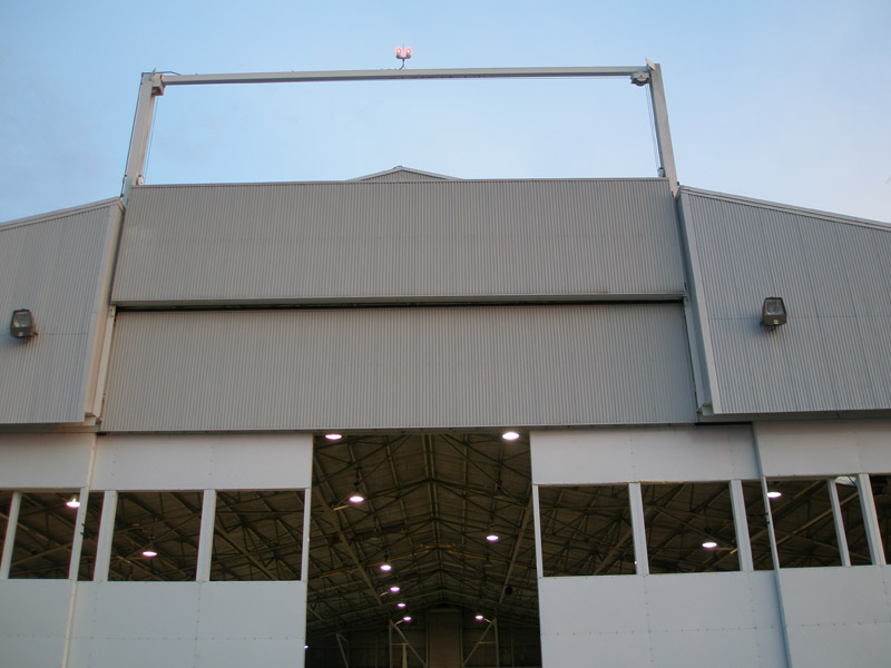 NASA Hangar - Bi-Parting Door System