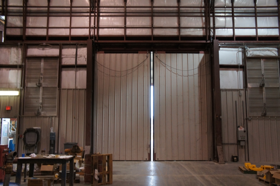 Crane Door - Bi-Parting System