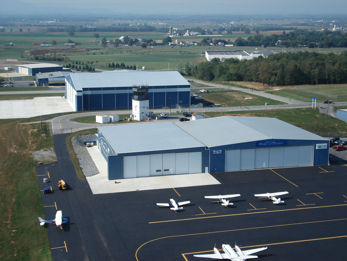 Rider Jet Center - Bi-Parting Door System