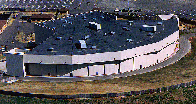 Connecticut Performing Arts Centre - Bi-Parting Door System