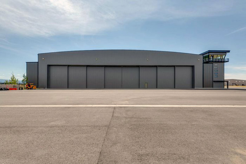 Bridger Aerospace Hangar - Bi-Parting Door System