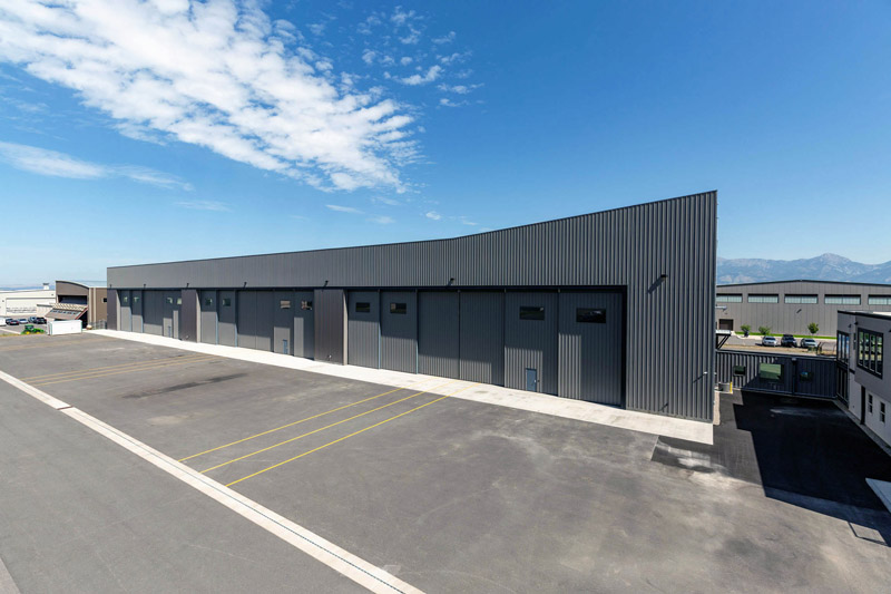 Bridger Aerospace Hangar - Bi-Parting Door System