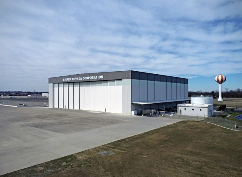 Sierra Nevada Hangars - Bi-Parting Door System