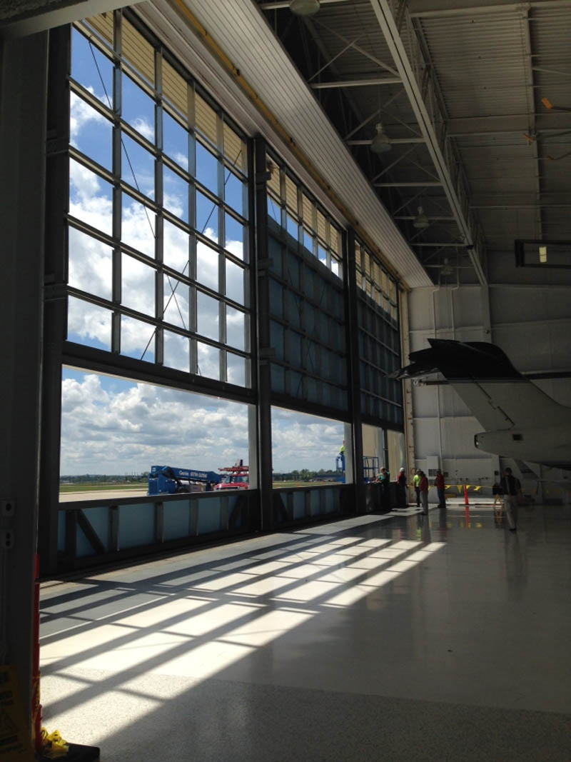 Amway Hangars - Retrofit Hangar Door System