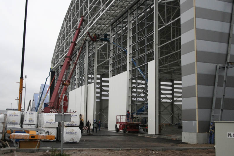 FL Technics MRO Hangar - Floating Hangar Door System