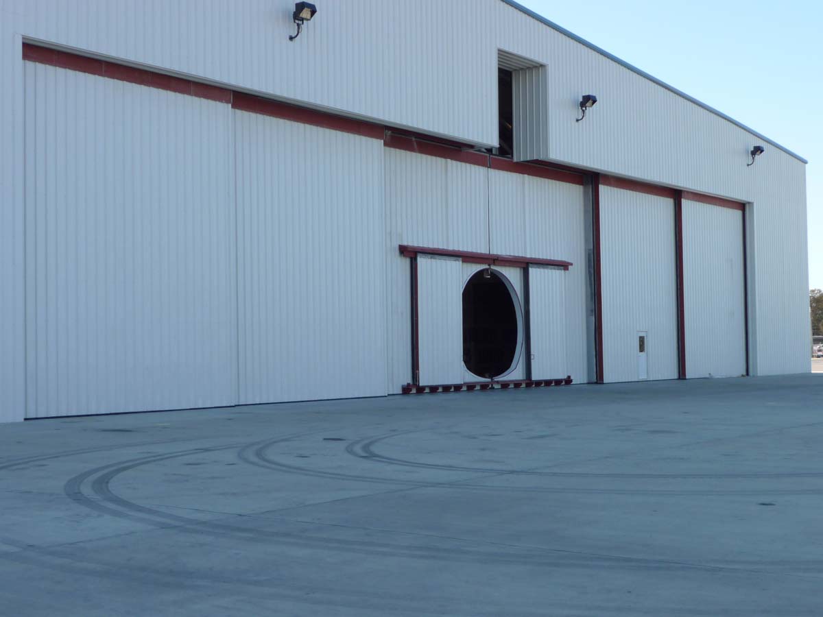Multiple Door System for Hangars