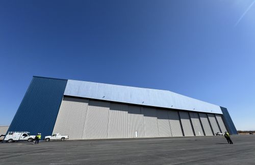 Norco Manufacturing Completes Massive Hangar Door for SkyWest in Tucson