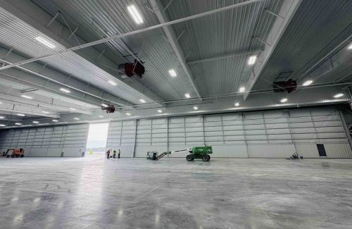 Unveiling Our Record-Breaking Hangar Door for the 2025 Kentucky Derby at Blue Grass Airport