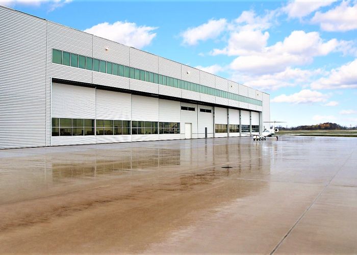 Amway Hangars - Bi-Parting Door System