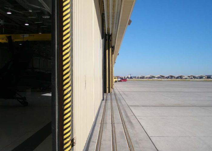 Army Aviation Support Hangar - Floating Door System