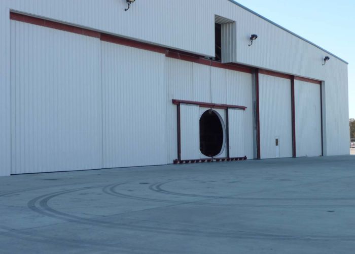 DRS Technical Services - Bi-Parting Door System