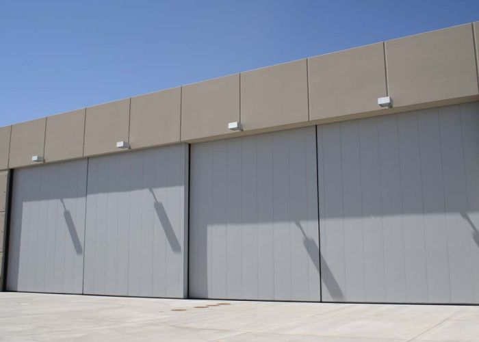 NSA8 - 90 Degree Door System