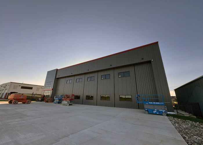 Corporate Hangar - 90 Degree Door System